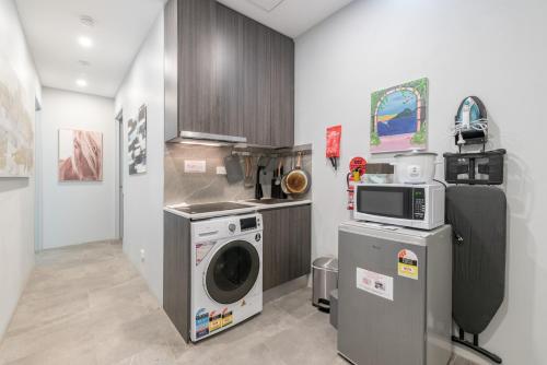 ห้องครัว, 1 Private Double Room in Sydney CBD Near Train UTS DarlingHar&ICC&Chinatown with ensuite - ROOM ONLY in เซ็นทรัล