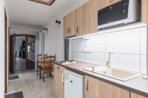 Delanta Panzio in บูได วาม