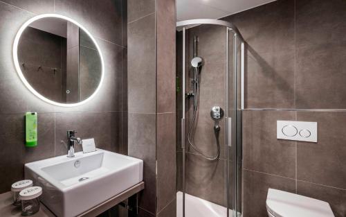 Hotel Zach - image 6