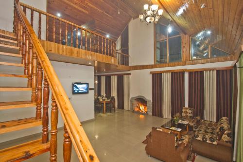 THE CEDAR VILLA AND APARTMENT,Bonefire,Cook,Helper,Kitchen,Lawn,Parking,5 min Drive Mall road