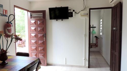 Entree, Appartement cosy au Robert - 28 m² avec jardin sublime in Le Lamentin