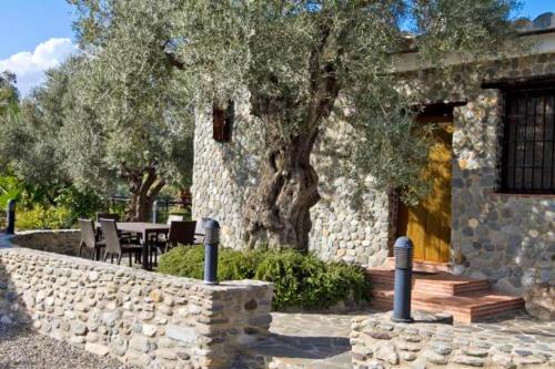  Spacious Villa with Pool Orgiva Mountain View in Órgiva