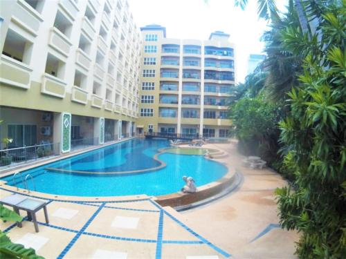 Large studio condo Jomtien