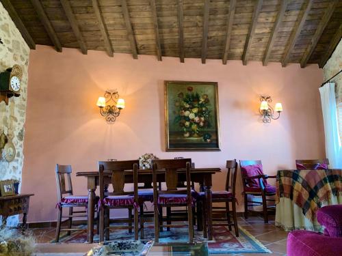 3 bedrooms house with enclosed garden and wifi at Aldehuela de la Boveda