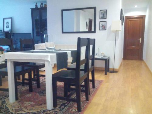  2 bedrooms appartement with furnished terrace and wifi at Cangas de Onis in Cangas de Onís