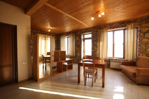 Зручності, Apaga Resort in Іджеван