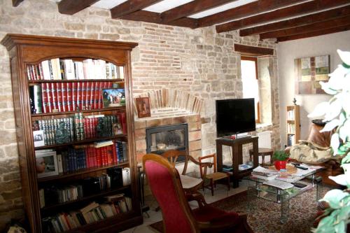 Maison de 3 chambres avec jardin clos et wifi a Nuits Saint Georges