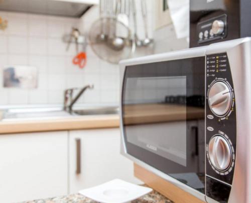 Studio in Roma with enclosed garden and WiFi - image 11