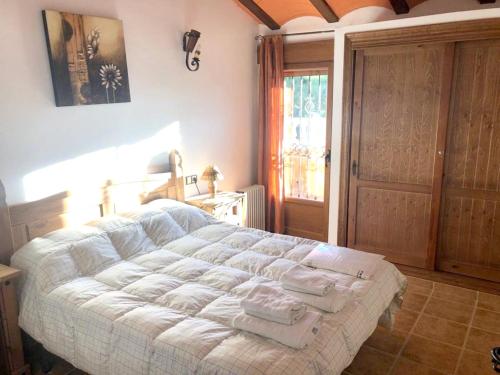  2 bedrooms house with shared pool and furnished terrace at Pozo Alcon in Pozo Alcón