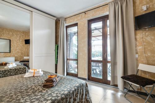 3 bedrooms apartement with private pool jacuzzi and enclosed garden at Fabrica di Roma