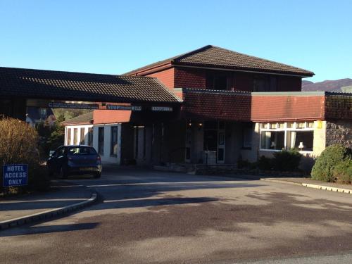 Highlander Hotel ‘A Bespoke Hotel’ - image 2