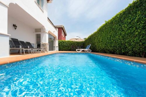  Lush Villa South Facing Heated Private Pool 5G in Torre-Pacheco