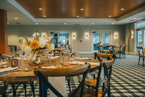 278692447 voco Saranac Lake NY - Waterfront by IHG