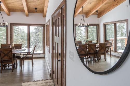Wildridge Chalet - image 5