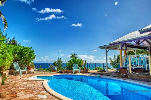 Two-Bedroom House room in Villas Alizés et Brises Marines