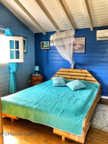 Two-Bedroom House image 4