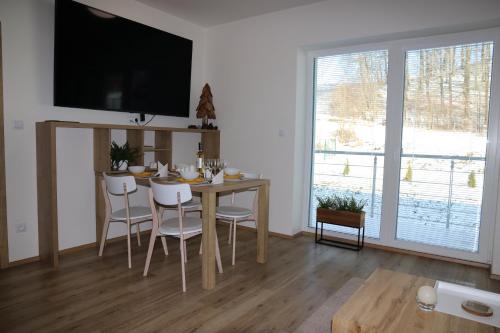 外部景觀, Vlčí nora (Vlci nora) in 賀爾尼馬爾索夫