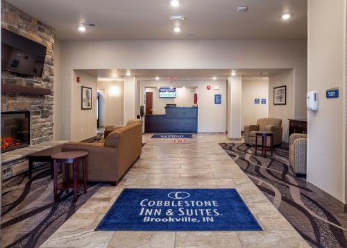 Cobblestone Inn & Suites - Brookville - 로비