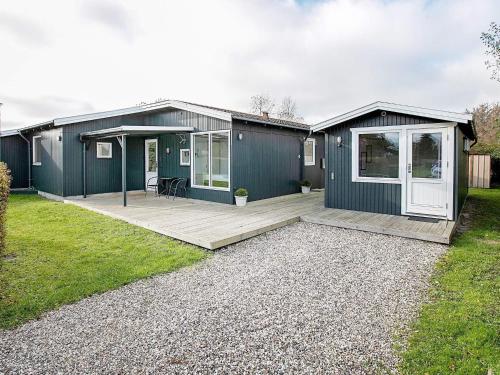 8 person holiday home in V ggerl se