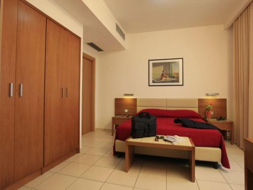 La Costiera Hotel - image 3