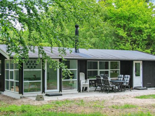 6 person holiday home in Str by in Strøby