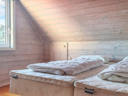 Four-Bedroom Holiday home in Utsira - main image