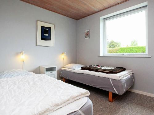 Three-Bedroom Holiday home in Henån 1 - image 7