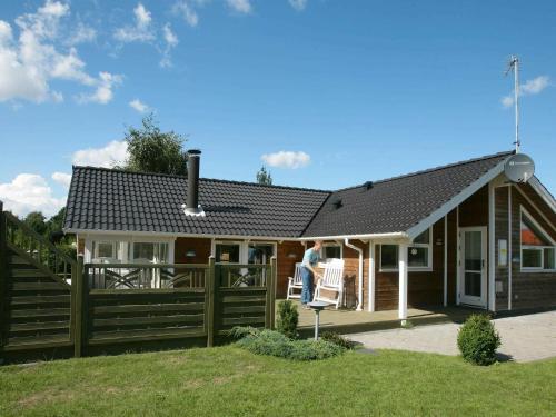 Three-Bedroom Holiday home in Væggerløse 11 Bøtø By 