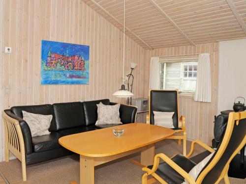 Two-Bedroom Holiday home in Bjert 1