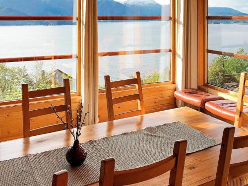 المرافق, person holiday home in Norheimsund-By Traum in Norheimsund