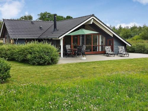 6 person holiday home in Ansager