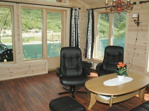 บริการและสิ่งอำนวยความสะดวก, 4 person holiday home in olden-By Traum in โอลเดน