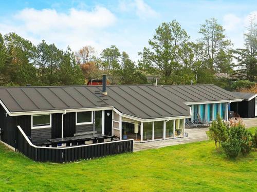 Four-Bedroom Holiday home in Jerup 2