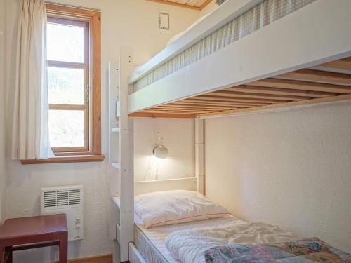 Three-Bedroom Holiday home in Aakirkeby 7 - image 7