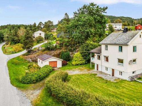 Фасада на хотела, 8 person holiday home in VÅGLAND-By Traum (8 person holiday home in VAGLAND-By Traum) in Vagland