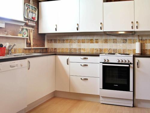 Зручності, 10 person holiday home in Bygstad in Бігстад