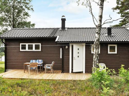 Two-Bedroom Holiday home in Frändefors 1