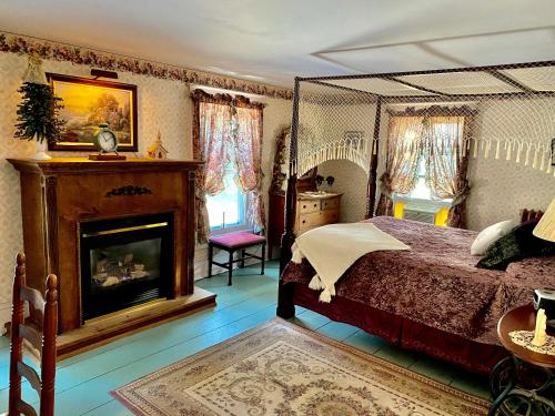 The Bella Ella Bed and Breakfast - Accommodation - Canandaigua