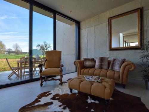  Modern and refined loft in magnificent countryside 20km from Maastricht, Pension in Dalhem