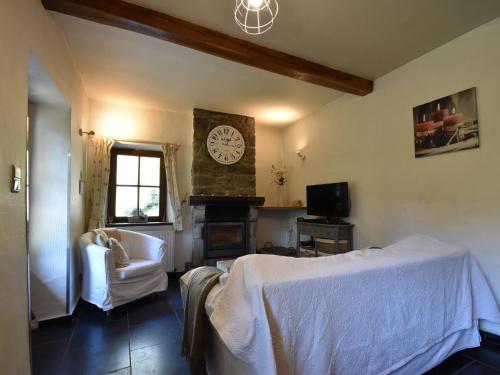 Charming gite in Les Avins situated by a stream