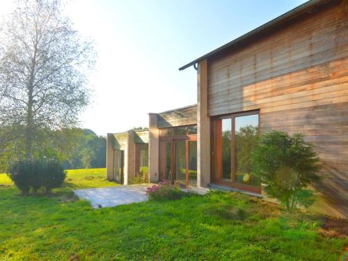  Charming Holiday Home in Brussels with Swimming Pool in Nivelles