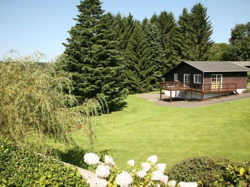 Scenic chalet in Stavelot Francorchamps with balcony in Francorchamps