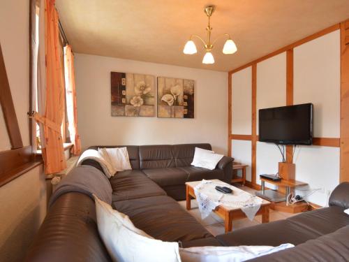 Lovely Holiday Home in B tgenbach by the Lake