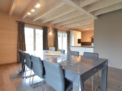  Sophisticated Holiday Home in Nadrin with Sauna in Nadrin