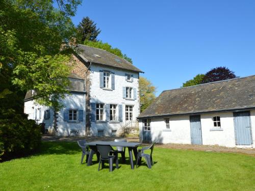  Quiet cottage in Roumont, Pension in Roumont bei Chênet