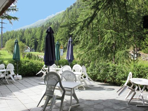 Iekārtas, Chalet in Valais near Ski Lift  Saas Valley in Saas-Balen