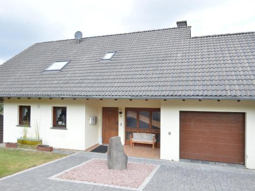 Lovely holiday home in xheim Niederehe with garden