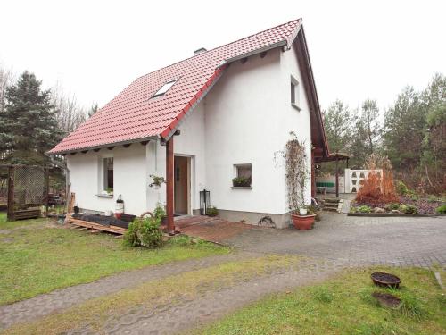 Holiday home with terrace in Schmogrow Fehrow