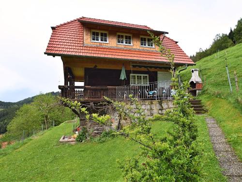 Idyllic holiday home with private terrace - Mühlenbach