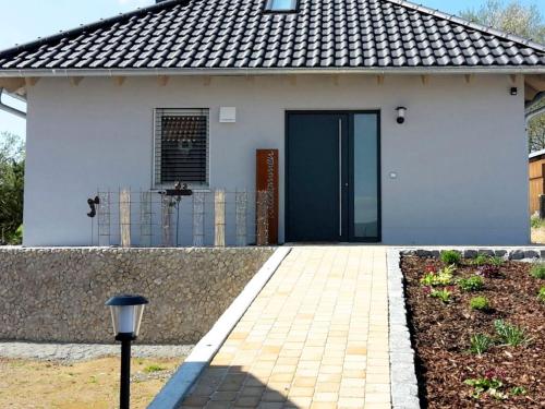 Spacious Holiday Home in Kleinwinklarn - image 8